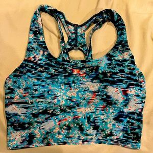 Lululemon Stash It Bra